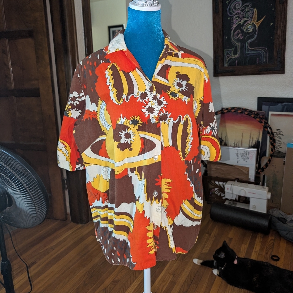 Vintage Woman's Hawaiian Shirt